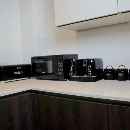 Manchester City Centre Apt With Balcony & Free Parking - Including Free 1-Hour Late Check-Out For Bookings On The 29Th 31St May, Justeat Voucher For 2-Night Stays Minimum! Exteriér fotografie