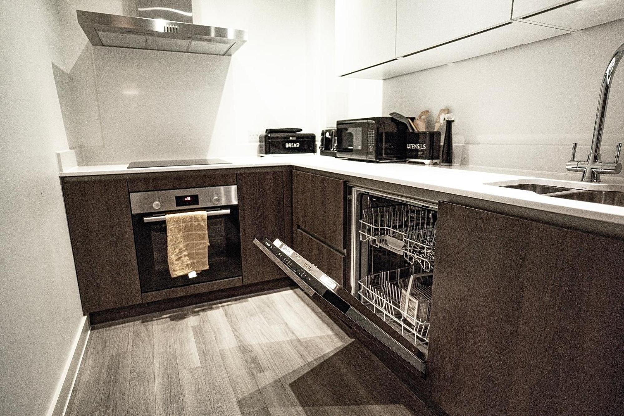 Manchester City Centre Apt With Balcony & Free Parking - Including Free 1-Hour Late Check-Out For Bookings On The 29Th 31St May, Justeat Voucher For 2-Night Stays Minimum! Exteriér fotografie